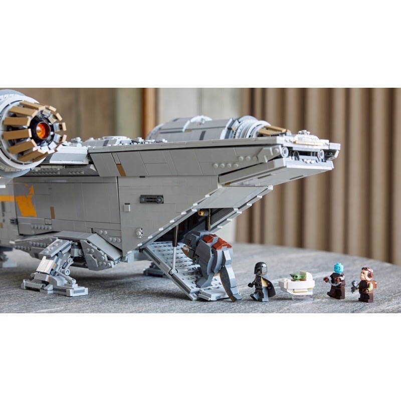 Mô hình lắp ráp Star Wars Tàu Razor Crest của Din Djarin nonlego 75331/5331/60088