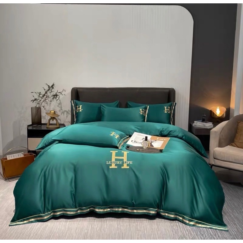 Bộ Chăn Ga Gối Lụa Thêu Chữ H LUXURY lIFE Siêu Cấp nhập khẩu