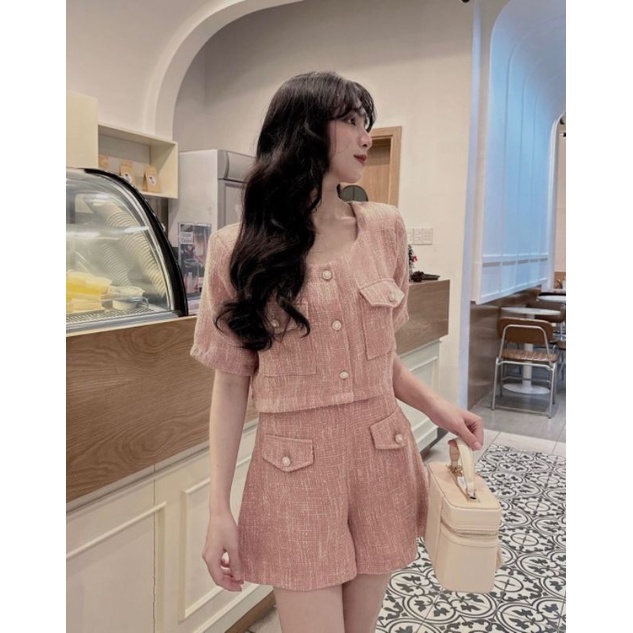 Set dạ tweed hồng kèm quần short