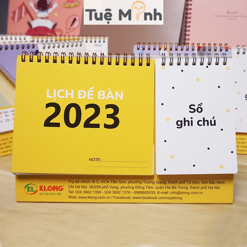 Lịch 2024 2023 mẫu hoạt hình dễ thương để bàn ghi chú màu đẹp mắt, lịch mini lật dở lò xo