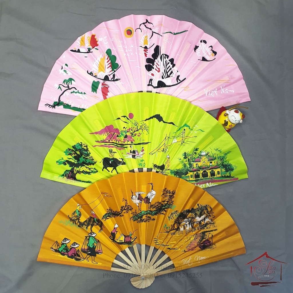 Quạt Lụa Huế Vẽ Tranh Sơn Dầu Thủ Công Xếp Cầm Tay Quà Tặng, Đạo Cụ Biểu Diễn, Chụp Ảnh Nhỏ Gọn Hàng Việt Nam Cao Cấp