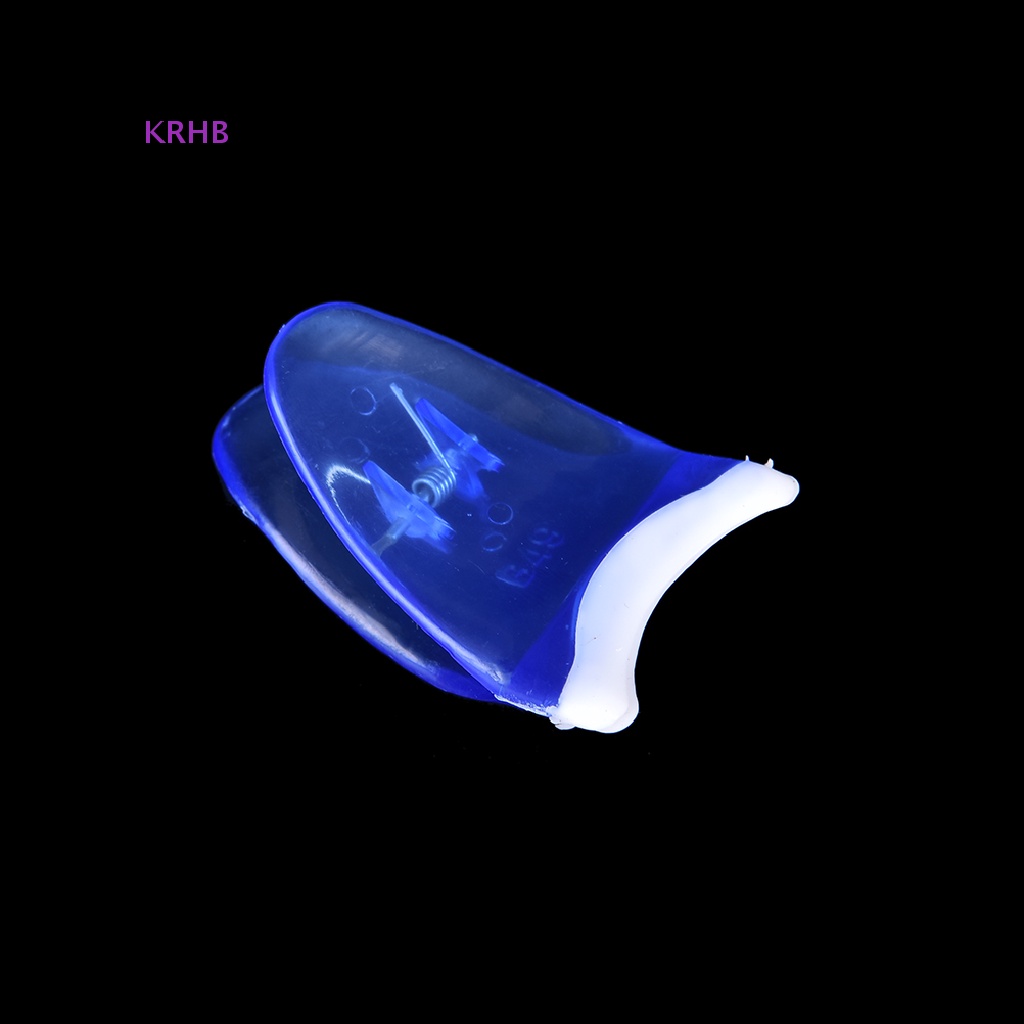 Kẹp Bấm Lông Mi Giả Dễ Thương Màu Sắc Ngẫu Nhiên