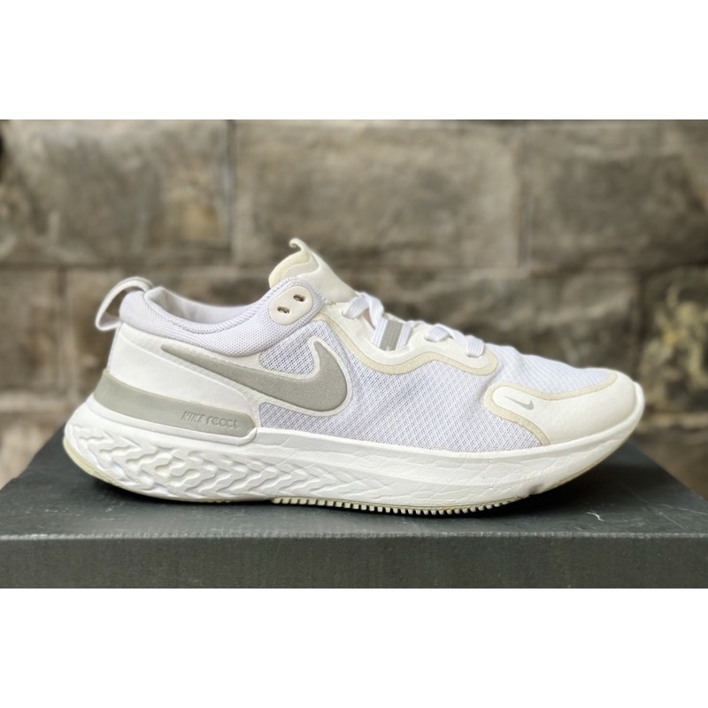 Giày Nike React Miler Trắng- size 36,5