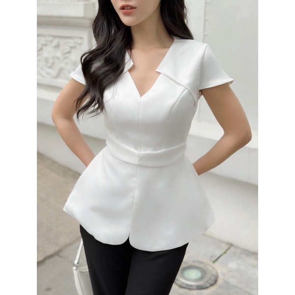 MAIDE Áo peplum thiết kế cổ V cách điệu kiểu dáng thanh lịch GAMO TOP Trắng