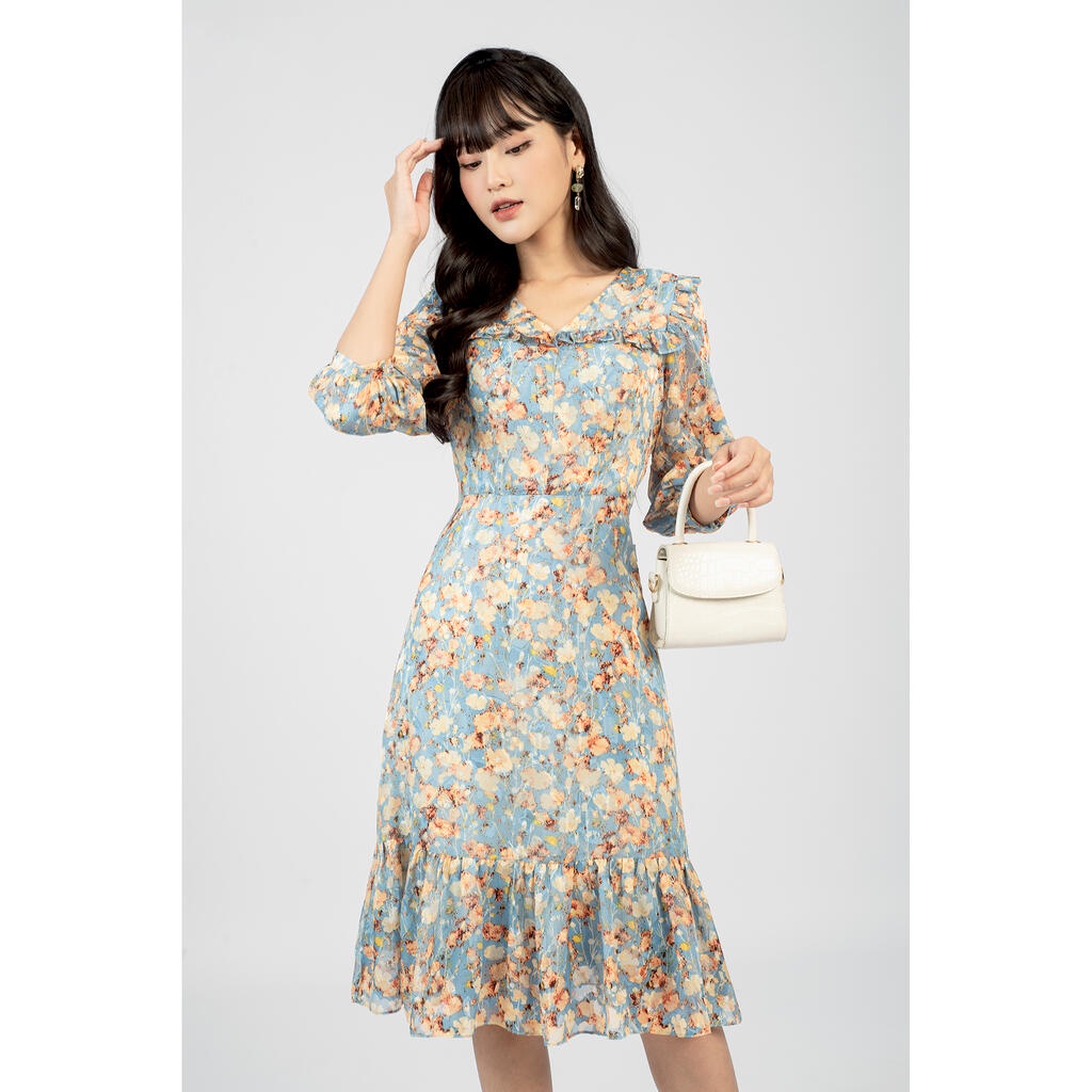 Đầm dáng xòe tầng nhún, cổ V, tay lỡ MMOutfit DA0422461