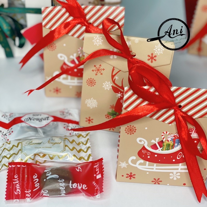 Bánh quy hạt cà phê thơm mùi cacao, cà phê. Bánh homemade