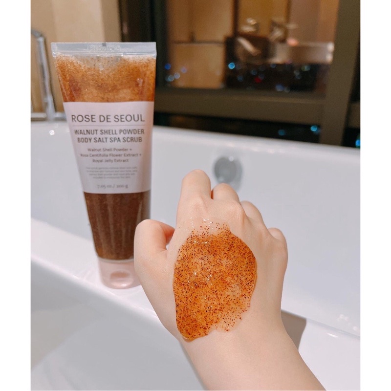 Muối Tắm Tẩy Da Chết Rose De Seoul Sữa Ong Chúa Da Sáng, Mịn Màng 200gram Hàn Quốc