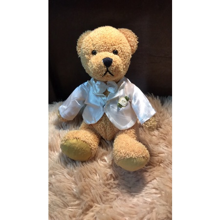 Gấu bông Teddy mặc áo chú rể