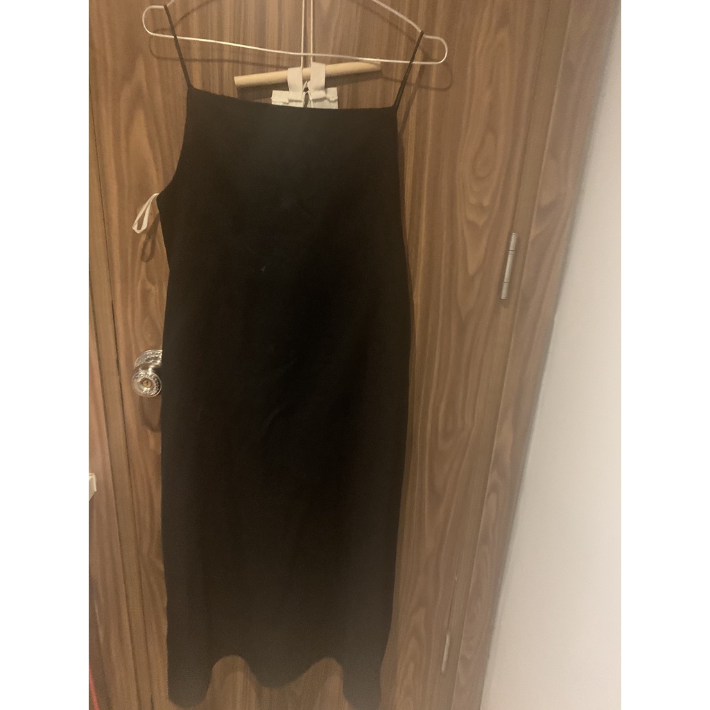 Pass đầm váy Linen màu đen Lam Khuê của 0303 Studio size L( 55-60kg) mới 70% có đính kèm video ảnh t