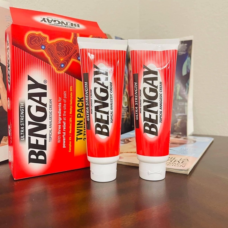 Dầu Nóng Giảm Đau Ultra Strength Bengay tuýp 113g