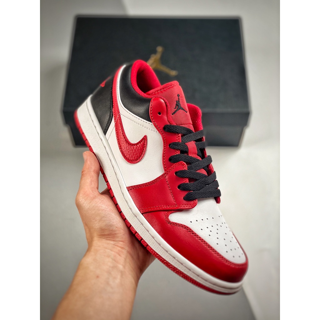 （Sản phẩm chính hãng）Giày thể thao nam nữ giày Nike Air Jordan 1 Low AJ1