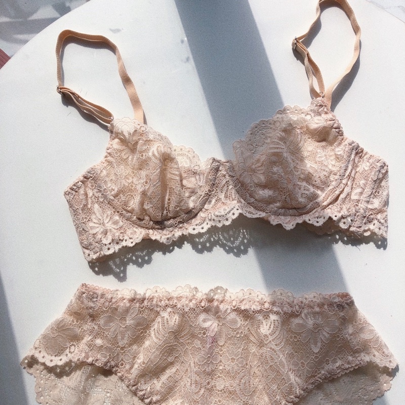 Bộ đồ lót ren basic có gọng nâng (TẶNG KÈM MÚT) | BigBuy360 - bigbuy360.vn