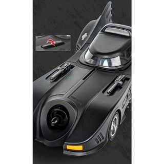 Mô hình Siêu xe DC Batman 1989 Batmobile scale 1/18