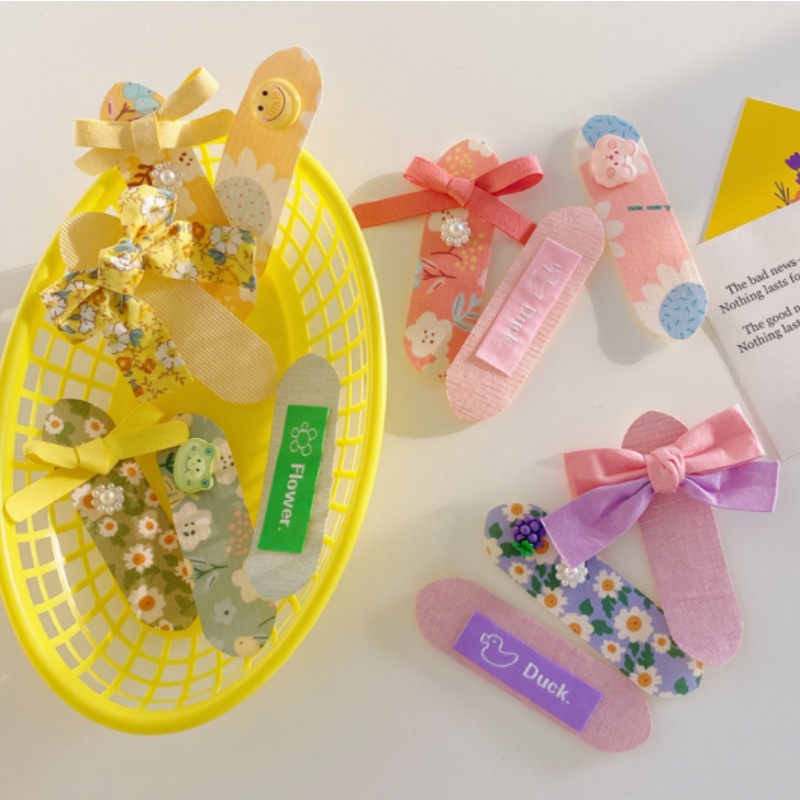 Kẹp Tóc Mái Ngang Có Khóa Dán Tiện Dụng Cho Bé Gái