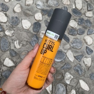 LOTION TẠO KIỂU TÓC XOĂN HOÀN HẢO KMS CURL UP 100ml