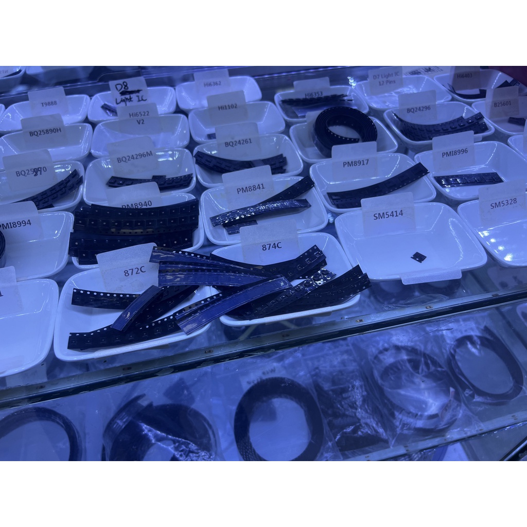 Chip Khuếch Đại Công Suất RR88643-21 RR88643-21S RR88916-81H RF3240A 77752-2 RF3240 RF5210 77625-11