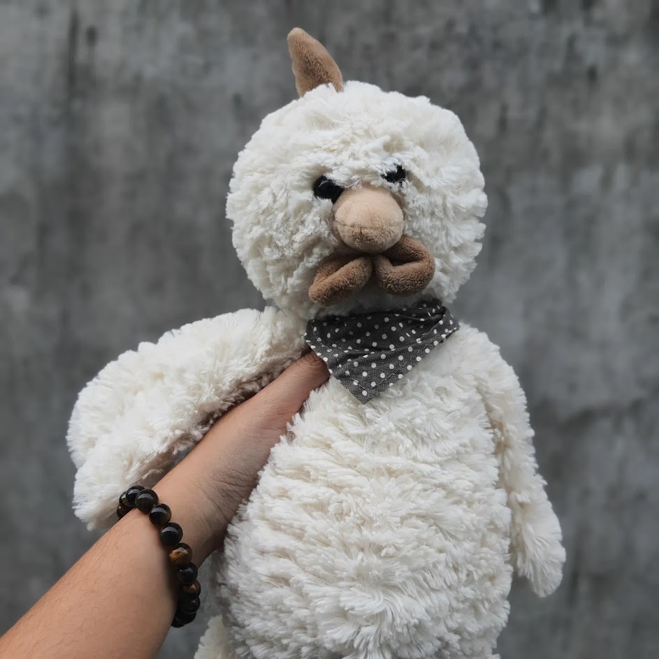 Gấu Bông Gà Lông Mịn Đeo Khăn Cho Bé