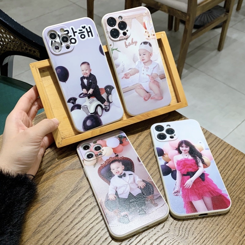 Ốp lưng điện thoại dẻo màu in hình theo yêu cầu.