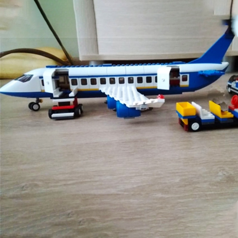 Đồ chơi lắp ráp mô hình Máy bay Sluban M38-B0366 Passenger Airplane 463pcs