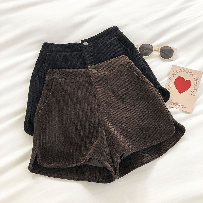 Quần Short Nhung Đen Lưng Cao Dáng Ôm Thời Trang Mùa Đông Cho Nữ