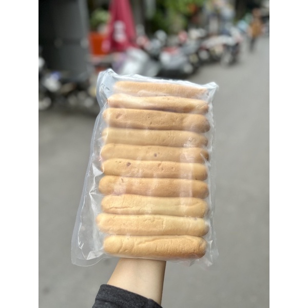 Bánh mì que Hải Phòng set 10 cây