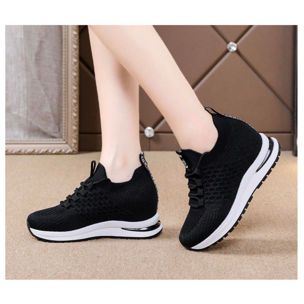 Giày sneaker chun độn đế 7p