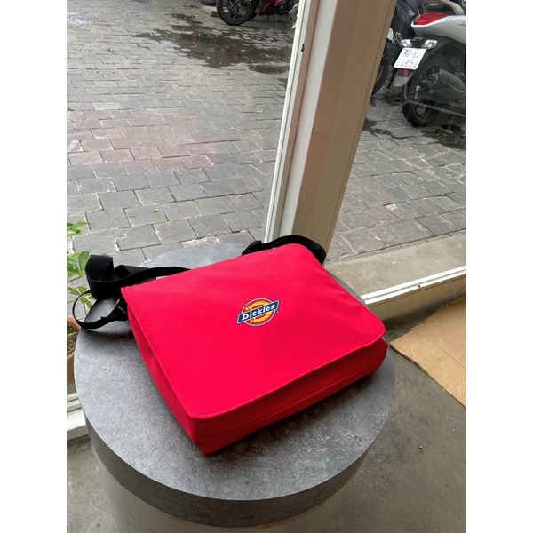 Túi đeo chéo Dickies Local Brand