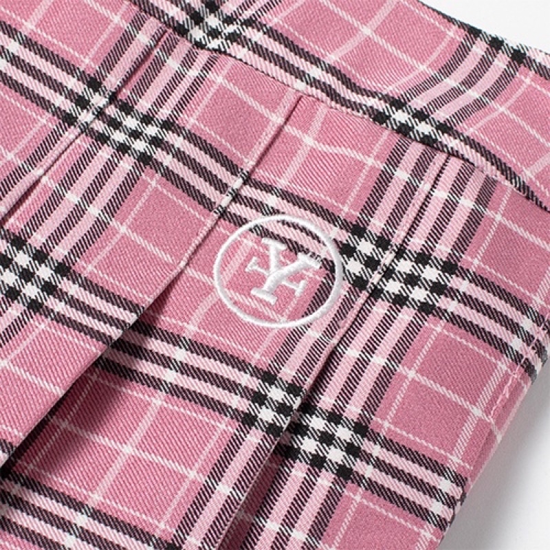 Váy xếp ly Dirty Coins màu hồng