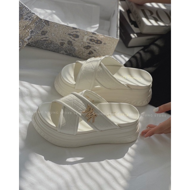 GL_A6_0204 dép bánh mì