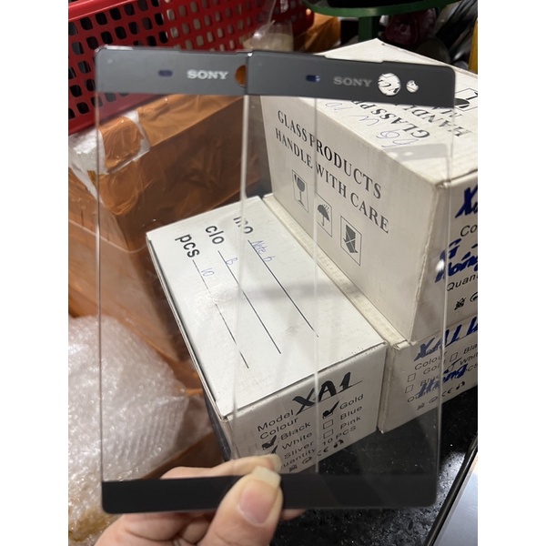 Kính không keo Sony XA Ultra/ Kính ép màn hình XA Ultra ( Giá sỉ )