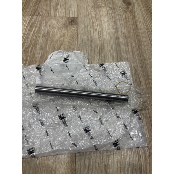 Cốt treo máy nhỏ cho Vespa Sprint/Primavera zin chính hãng