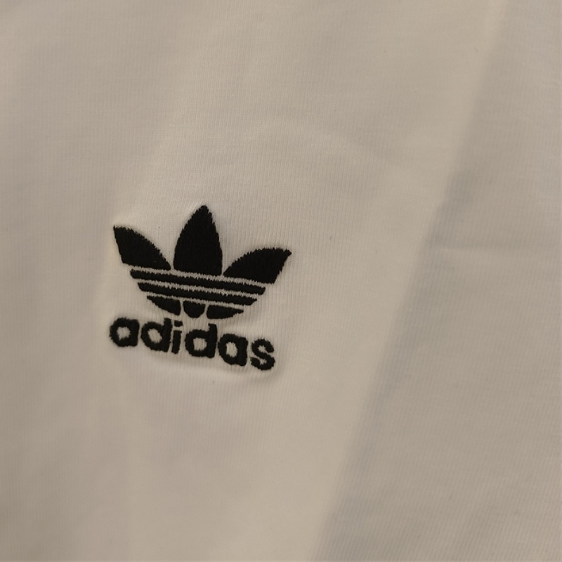 Áo Thun Adidas 100% Chính Hãng Cổ Chữ V Ngắn Tay Hoa Văn Kẻ Sọc Dành Cho Nữ
