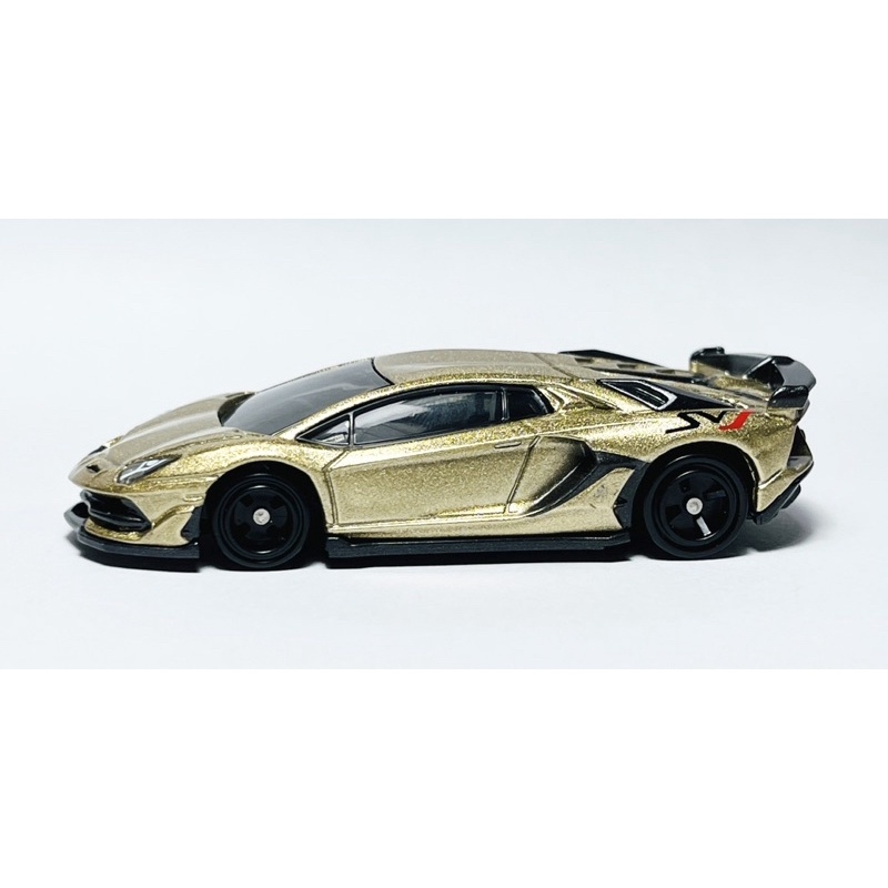 Hobby Store xe mô hình Tomica Lamborghini Aventador SVJ Gold 2022 (Full Box/No Box)