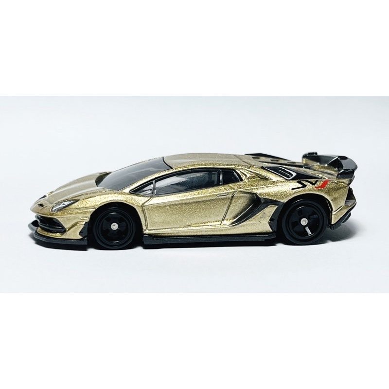 Hobby Store xe mô hình Tomica Lamborghini Aventador SVJ Gold 2022