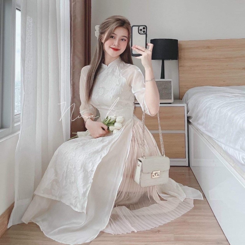 ÁO DÀI HOA NỔI PHỐI TAY VOAN KÈM CVAY