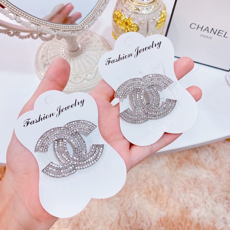 Cài Áo Chữ x Đính Ngọc Nhiều Đá Siêu Sáng