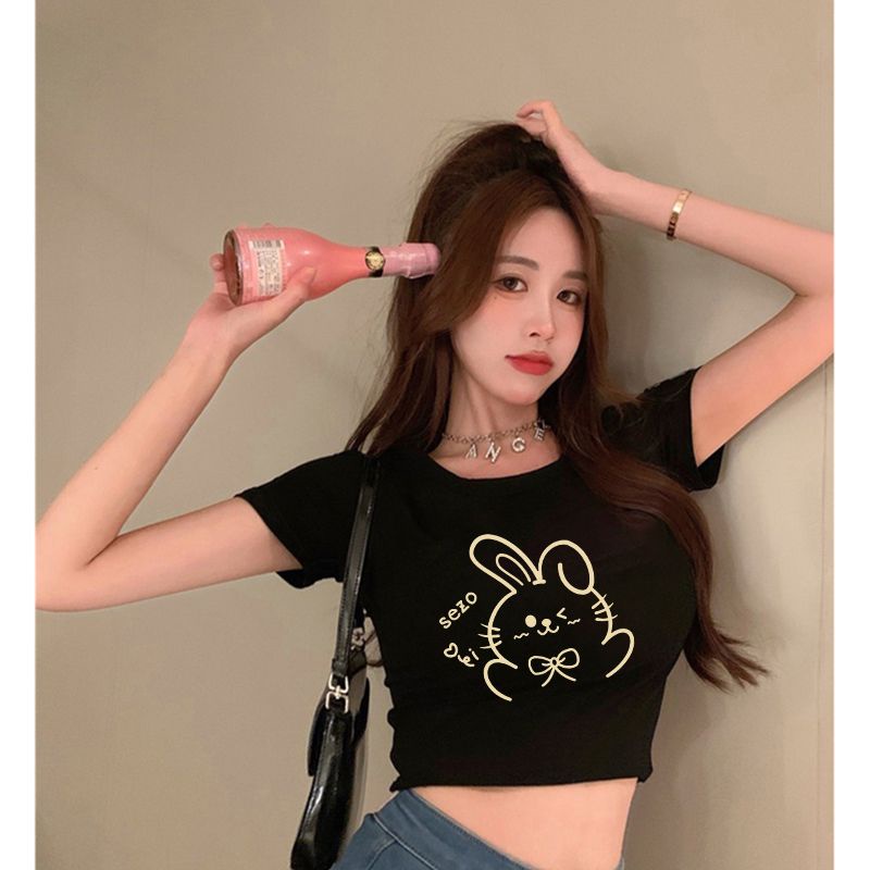 QADCOL Áo Croptop Tay Ngắn Màu Trắng Thiết Kế Mới Năng Động Thời Trang Dành Cho Nữ