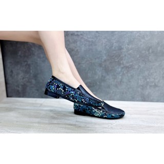 Giày mọi moccasin hoạ tiết hoa đen xanh 2023 cms202cms2023-01b