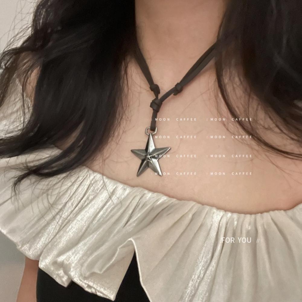 Vòng cổ HìNh Ngôi Sao BằNg Da Bò ThờI Trang