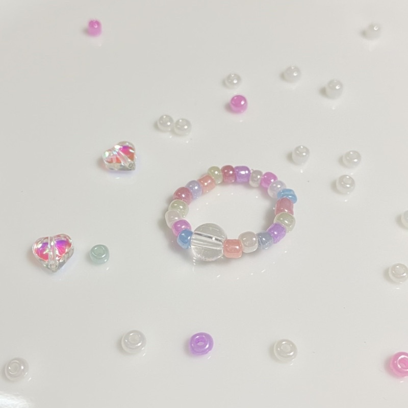 Nhẫn hạt cườm pastel