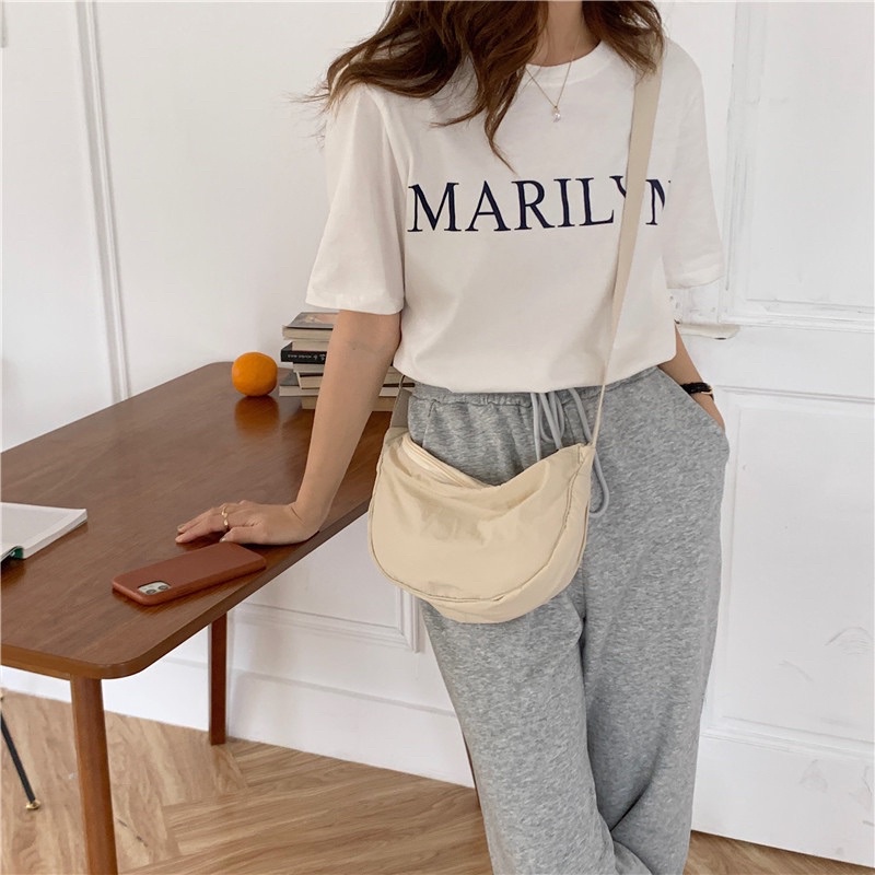 Túi Đeo Chéo Hình Bán Nguyệt Vải Dù Nam Nữ