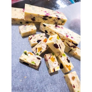 Set kẹo nougat
