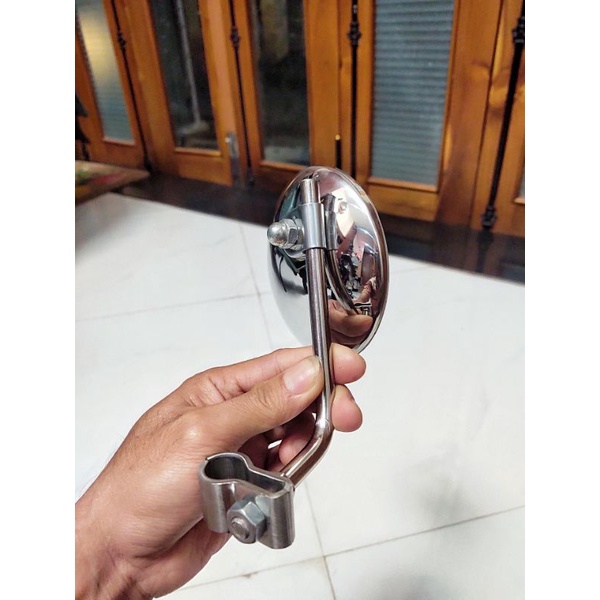 Kính hậu gắn bửng vespa cổ