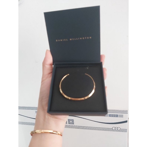 Lắc tay Ysl authentic