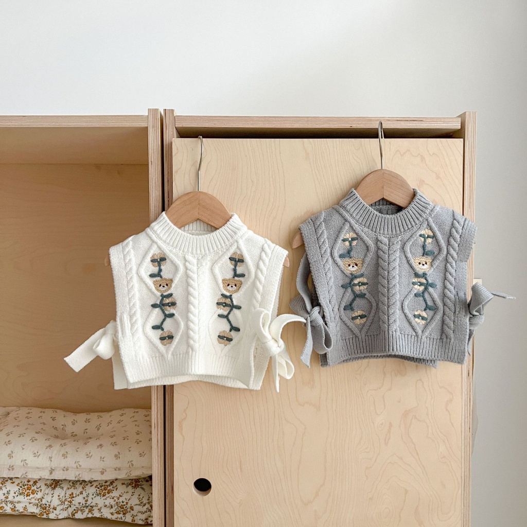 Áo Sweater Không Tay Thêu Họa Tiết Phong Cách Hàn Quốc Thời Trang Xuân Thu Cho Bé Gái