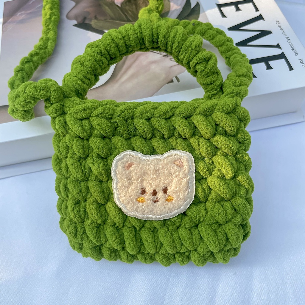 Túi xách túi đeo chéo túi len mini handmade hình gấu mặt cười