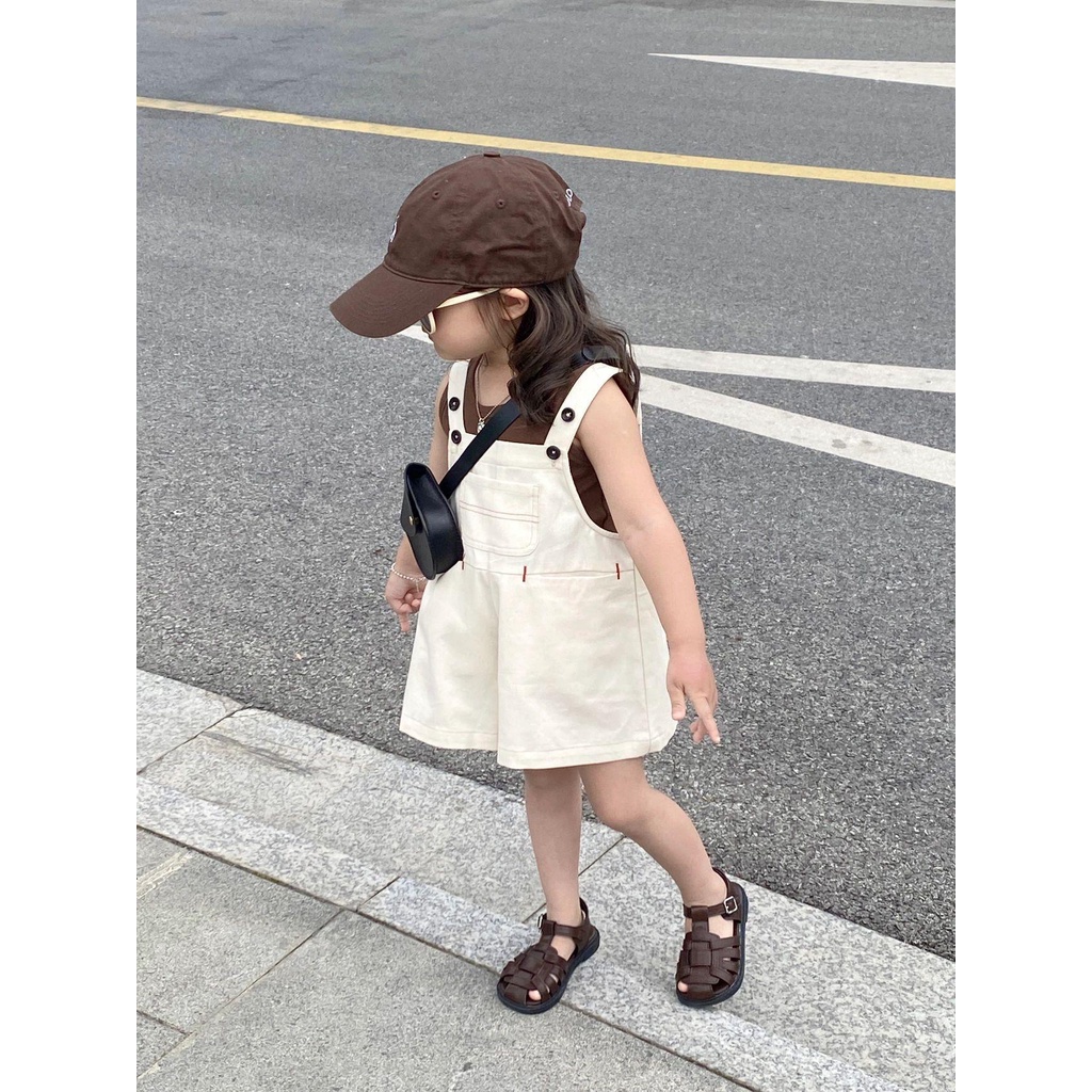 Yếm kaki đơn màu dễ thương cho bé