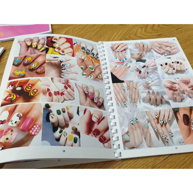 Catalog nail  300  mẫu 2023