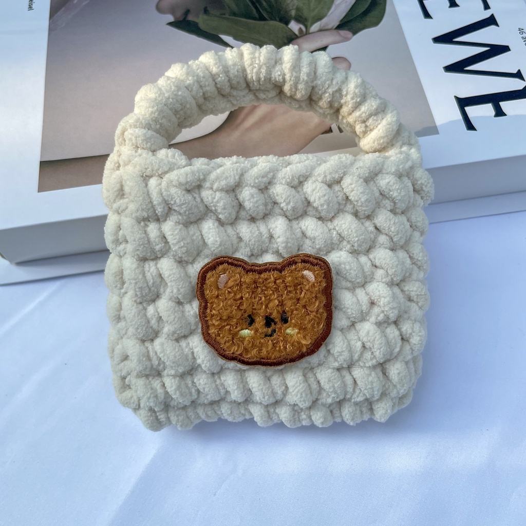 Túi xách túi đeo chéo túi len mini handmade hình gấu mặt cười