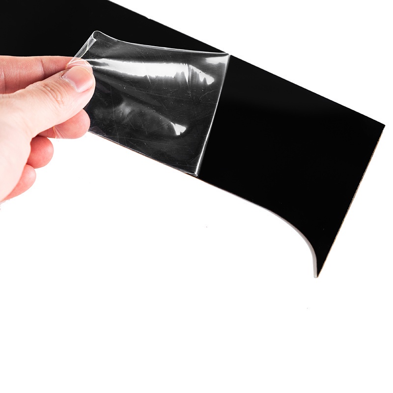 Đề Can Dán Trang Trí Cửa Sổ Xe Hơi chevrolet trax 2015-2021